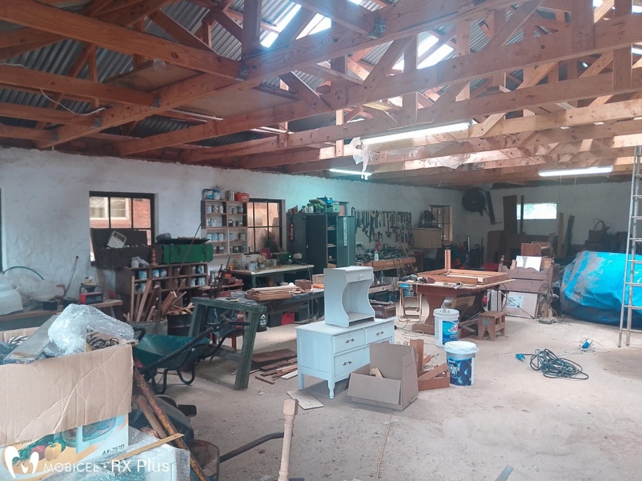 6 Bedroom Property for Sale in Hartbeespoort Rural North West